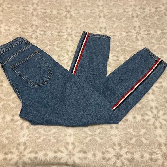 New Look Tori Five Pocket Mom Jeans with Stripes Down Leg. Size 4. 100% cotton - Picture 6 of 12